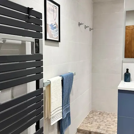 Entier - Alleu Des Bois Oyre