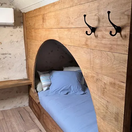 Entier - Alleu Des Bois * Oyre